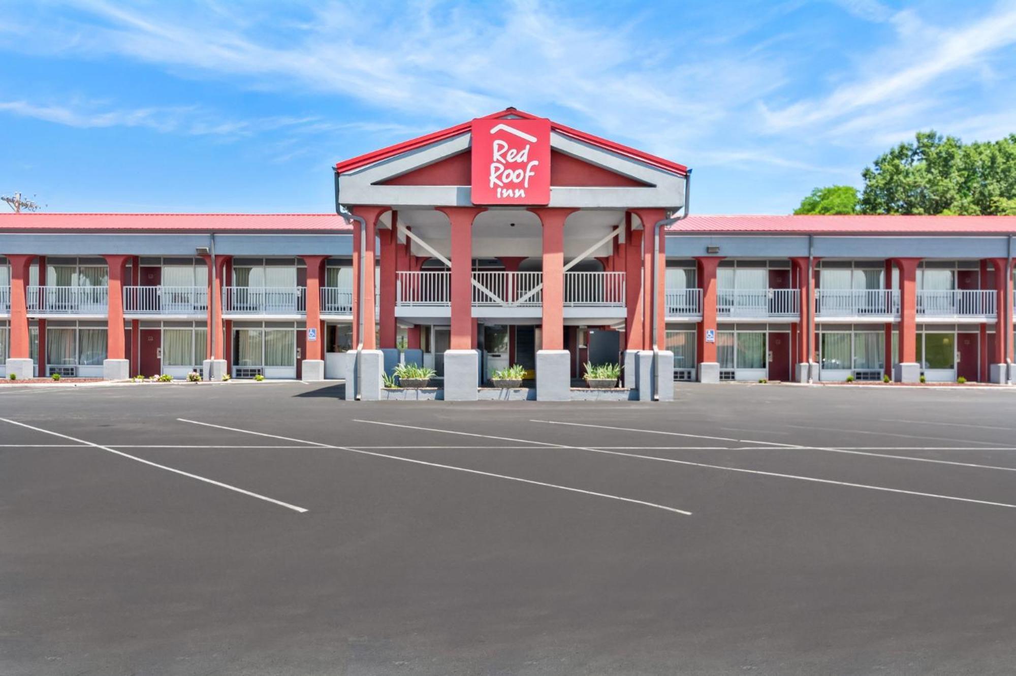 Red Roof Inn Берея Экстерьер фото